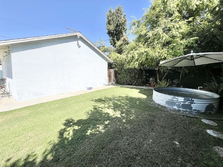 Enlarge photo 63