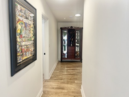 Enlarge photo 44