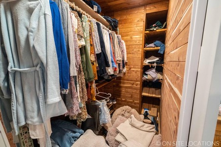 Enlarge photo 42