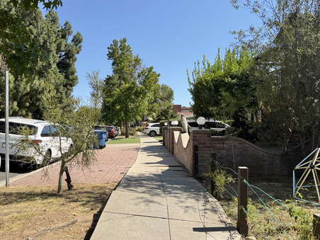 Enlarge photo 13