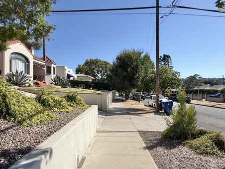 Enlarge photo 6