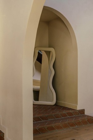 Enlarge photo 34