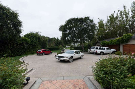 Enlarge photo 22