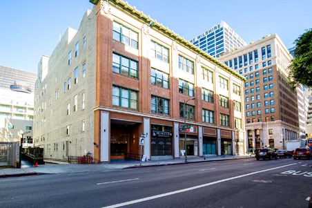 A2F 533 - DTLA