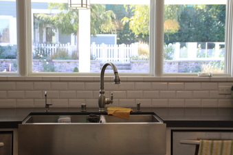 Kingston - Tarzana