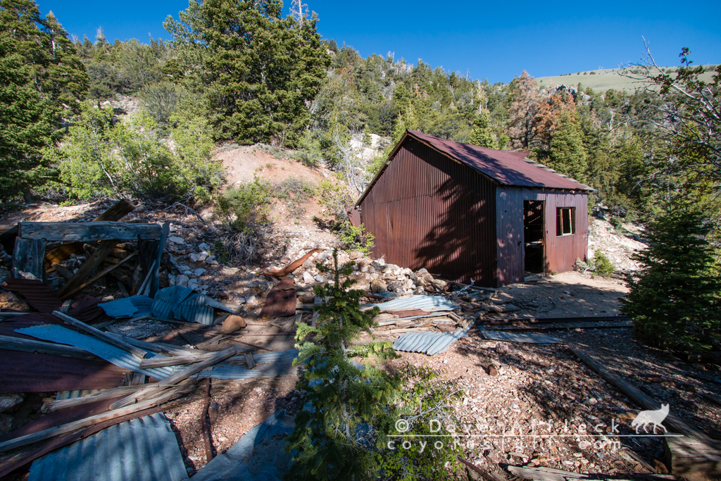 Mine building Belmont mine