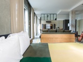 Enlarge photo 3