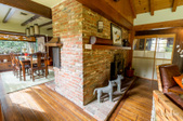 Enlarge photo 18