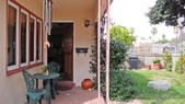 BUNGALOW 8