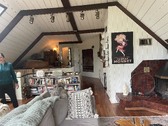 Enlarge photo 21