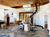 Enlarge photo 12