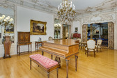Enlarge photo 12