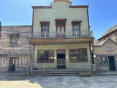 Enlarge photo 16