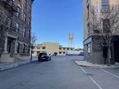 Enlarge photo 11