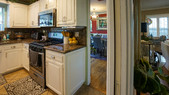 Enlarge photo 22