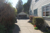 Thomann Residence