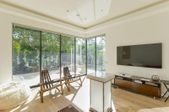 Enlarge photo 14