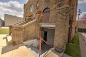 Enlarge photo 18