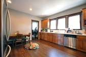 Enlarge photo 24