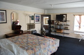 Enlarge photo 23