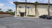 400 San Fernando Mission Blvd