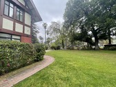 Enlarge photo 4