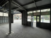 Enlarge photo 18