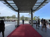 Hilton Valet