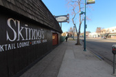 Skinny's Lounge