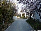 Enlarge photo 2