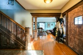 Enlarge photo 13