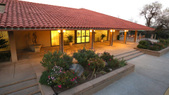 Kellogg West Hotel