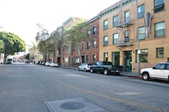 DTLA_Wall St. bet 7th & Pico