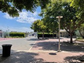 Enlarge photo 11