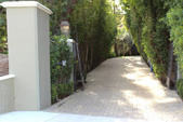 Enlarge photo 1