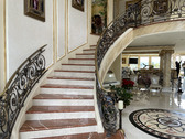 Enlarge photo 2
