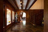 Enlarge photo 17