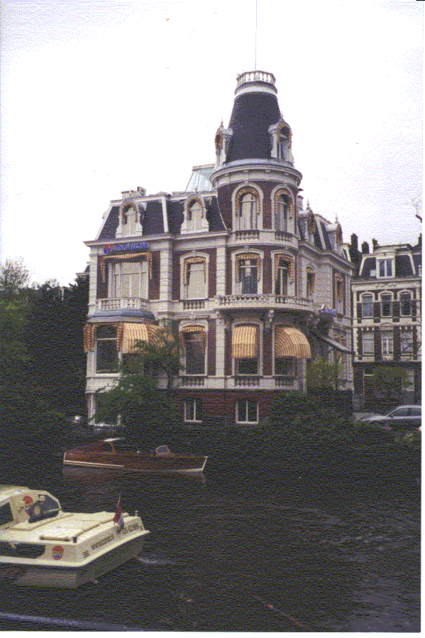 Enlarge photo 40
