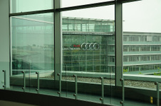 Enlarge photo 42