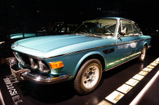 Enlarge photo 311