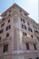 Enlarge photo 196