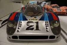Enlarge photo 88