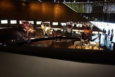 Enlarge photo 149