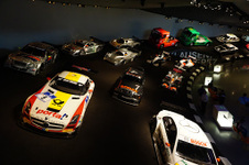 Enlarge photo 261