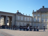 Enlarge photo 33