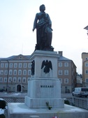 Enlarge photo 33