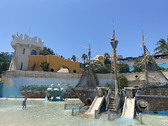 Enlarge photo 46