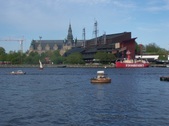 Enlarge photo 23