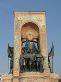 Enlarge photo 73