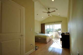 Enlarge photo 29